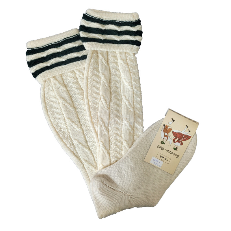 Trachtenkniebundstrumpf in Handstrickmuster und Wade mit Umschlag